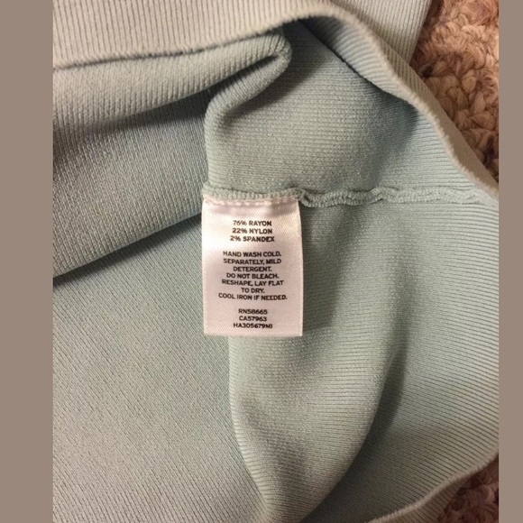 Halogen powder blue long sleeves top - Picture 5 of 5